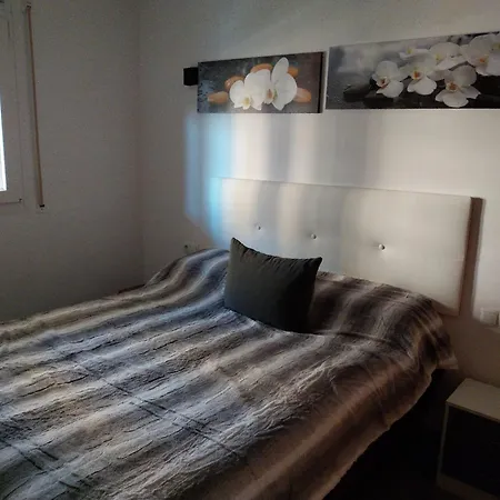 Apartment Vacaciones En Pineda Con 2 Piscinas, Playa A 5 Min *