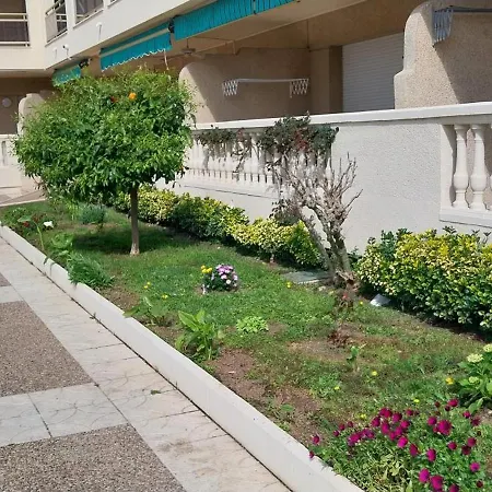 Vacaciones En Pineda Con 2 Piscinas, Playa A 5 Min Apartment